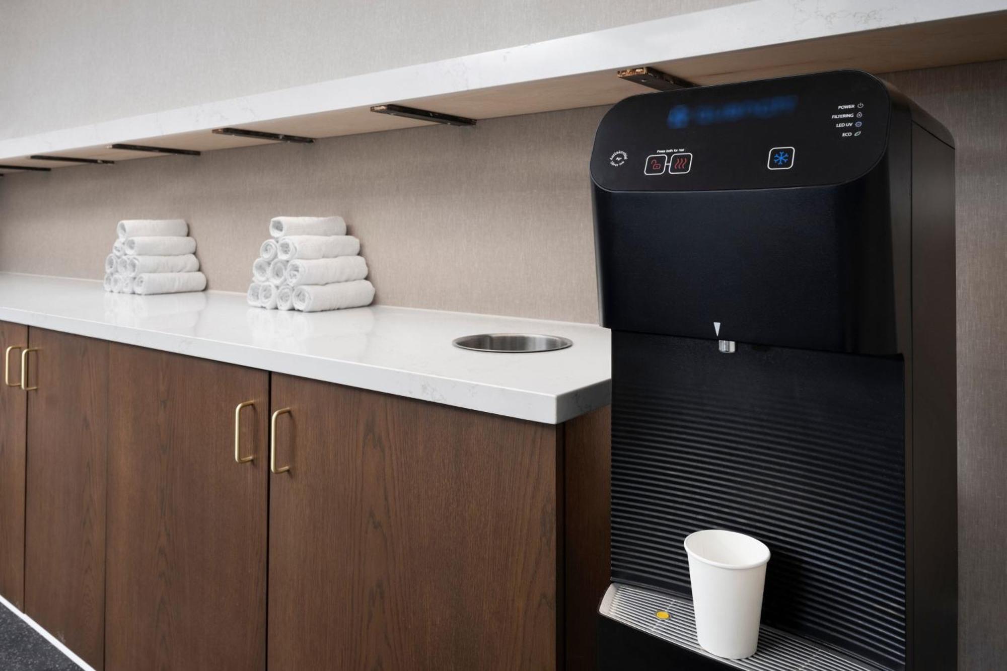 Courtyard By Marriott Los Angeles Pasadena Old Town Экстерьер фото