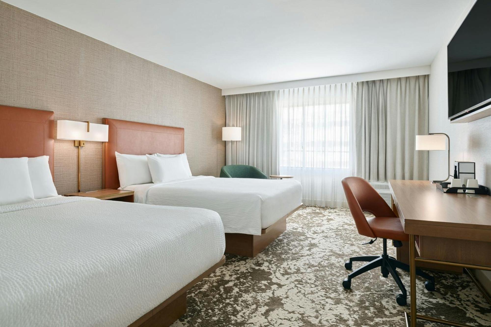 Courtyard By Marriott Los Angeles Pasadena Old Town Экстерьер фото