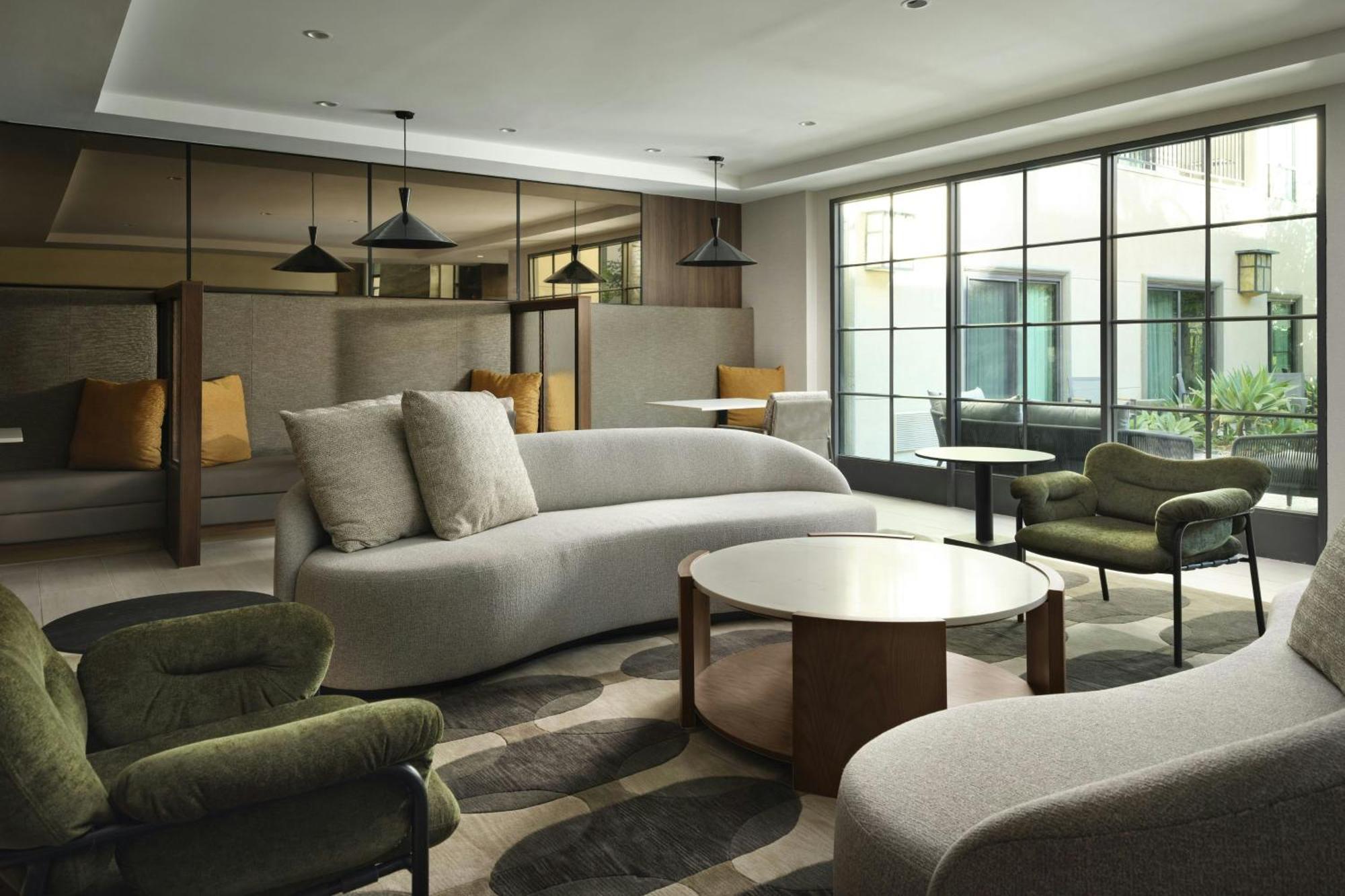 Courtyard By Marriott Los Angeles Pasadena Old Town Экстерьер фото