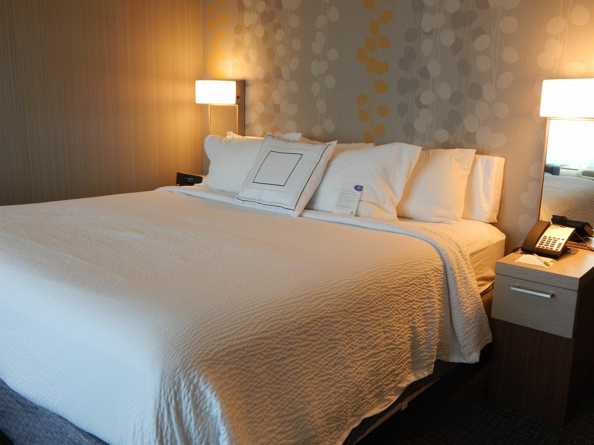Courtyard By Marriott Los Angeles Pasadena Old Town Экстерьер фото