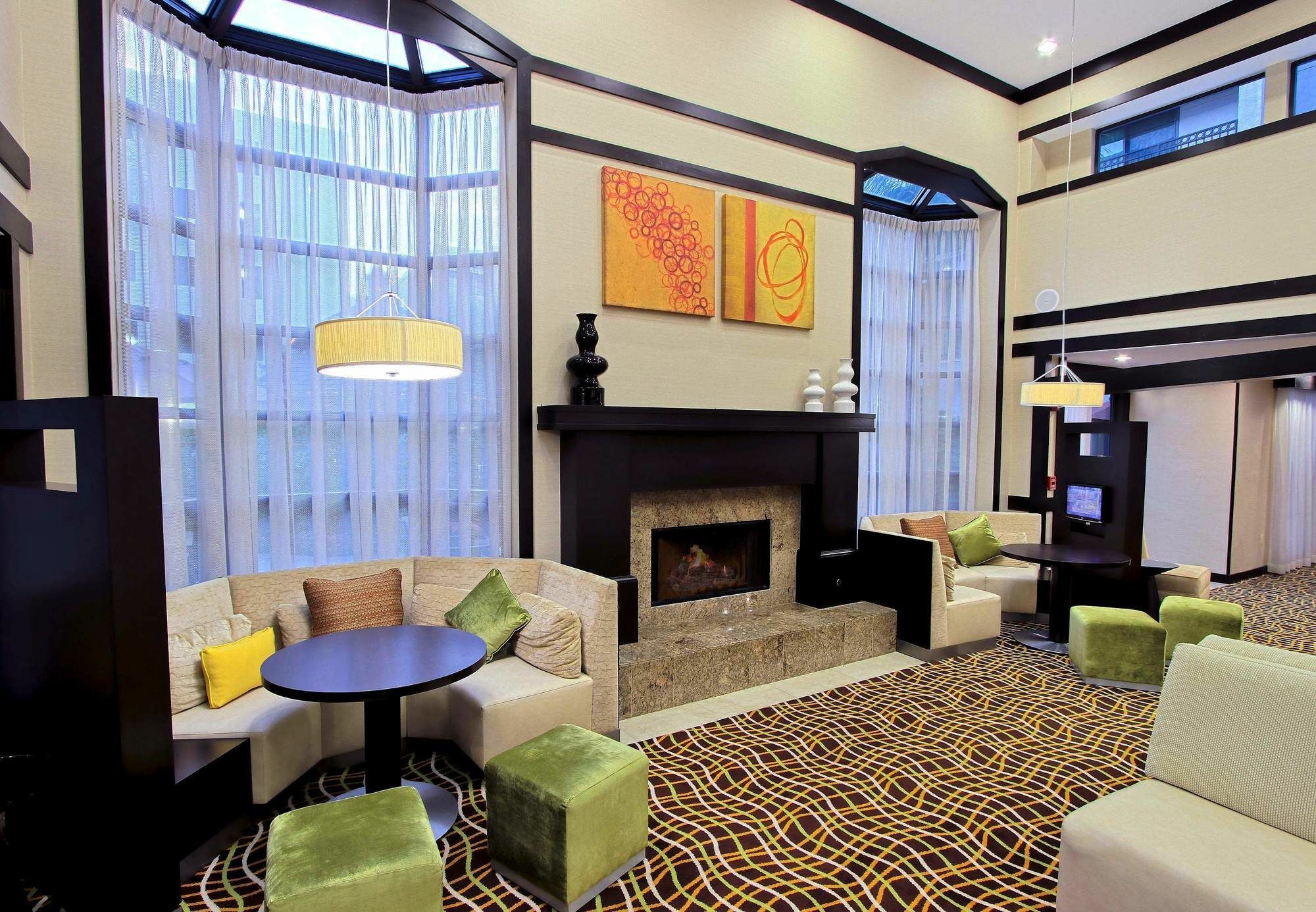 Courtyard By Marriott Los Angeles Pasadena Old Town Экстерьер фото
